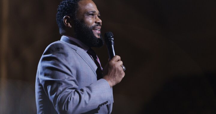 Anthony Anderson hosts the Gershwin Prize concert in Washington, D.C., in 2022.